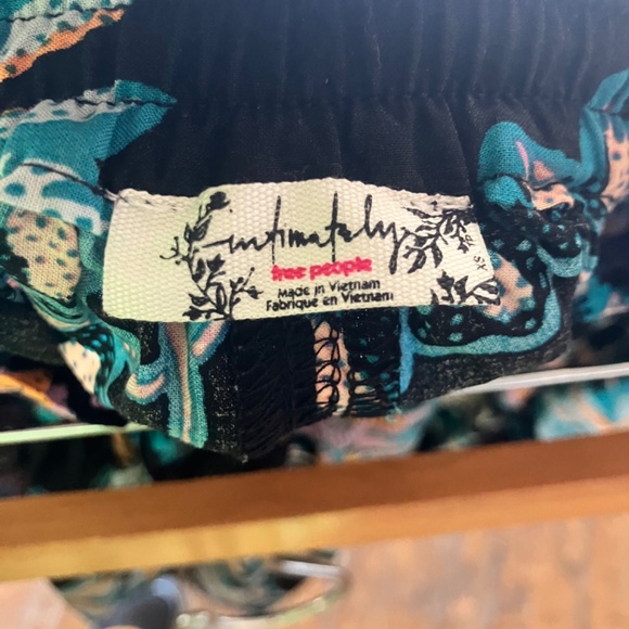 Free people floral extra white leg pants - Picture 8 of 8